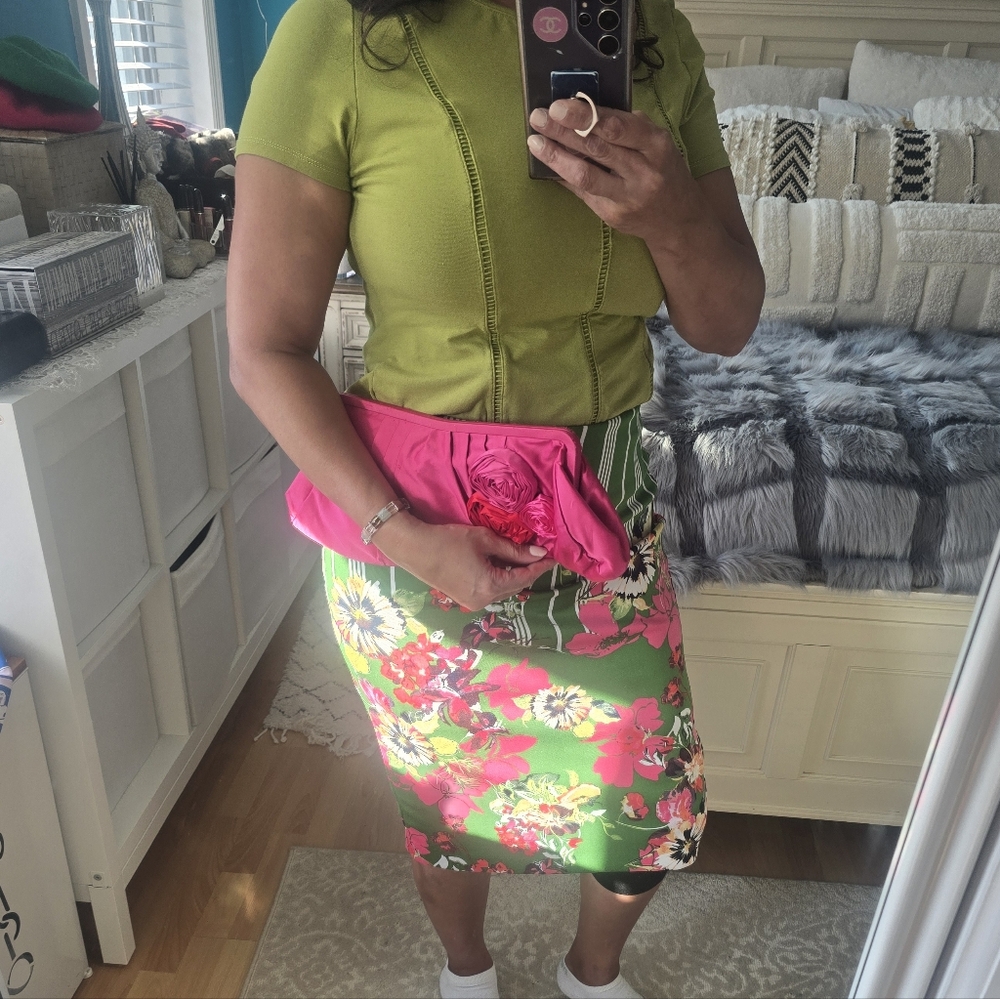 Express Clutch - Picture 6 of 17